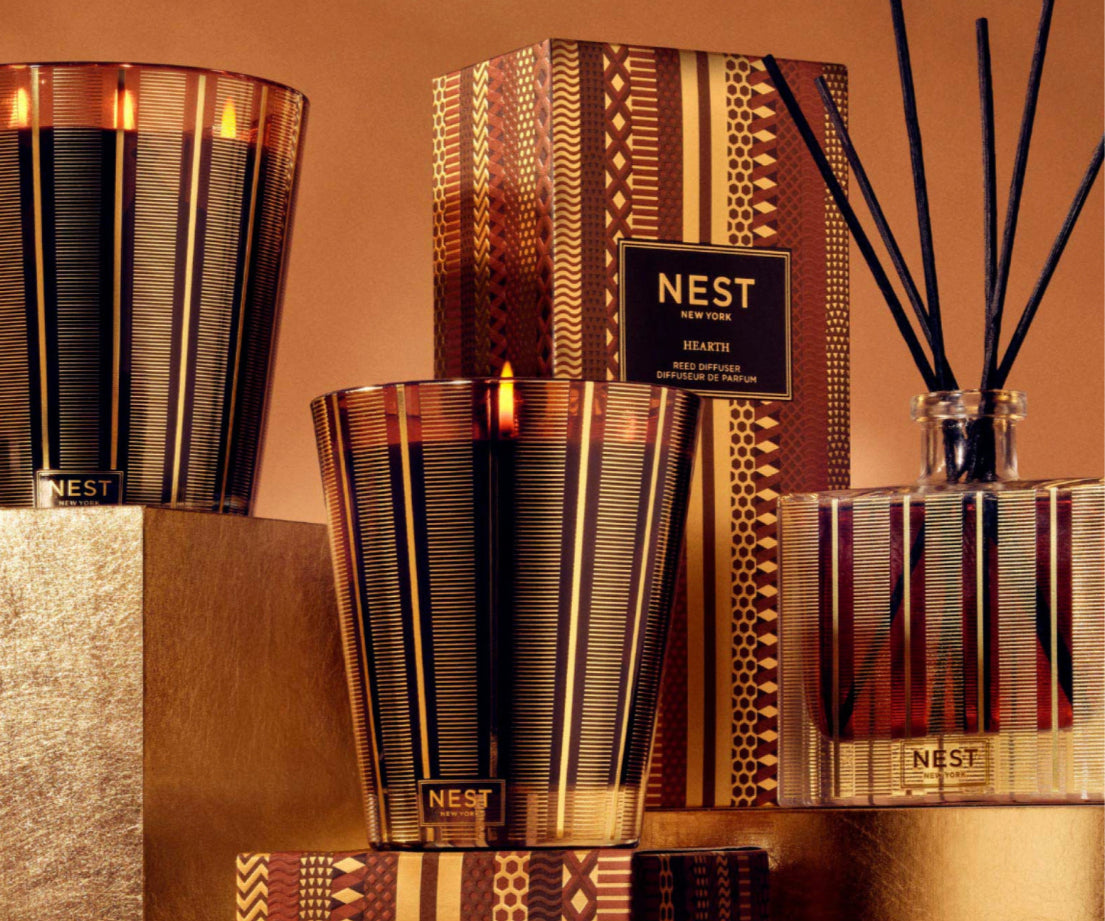 Nest - Hearth Classic Candle Festive Woody