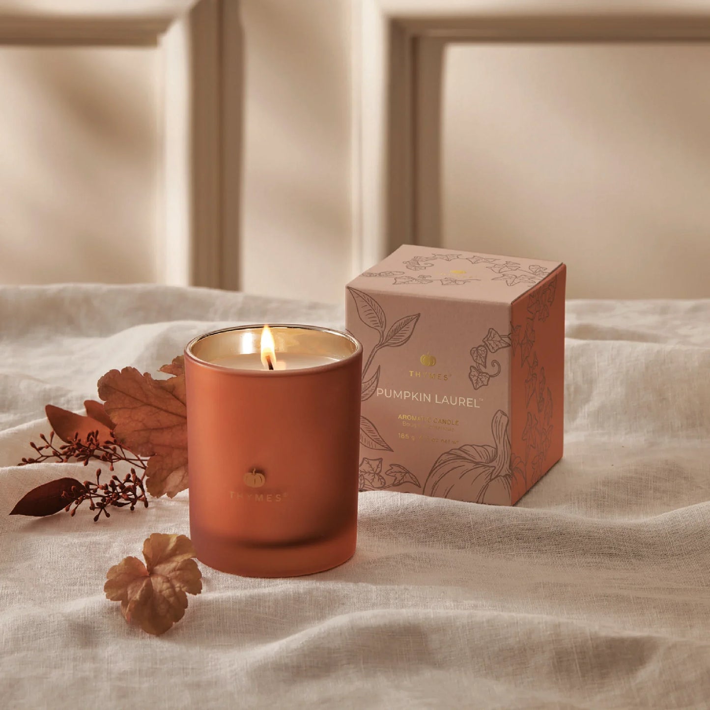 Thymes - Pumpkin Laurel 6.5oz Aromatic Candle